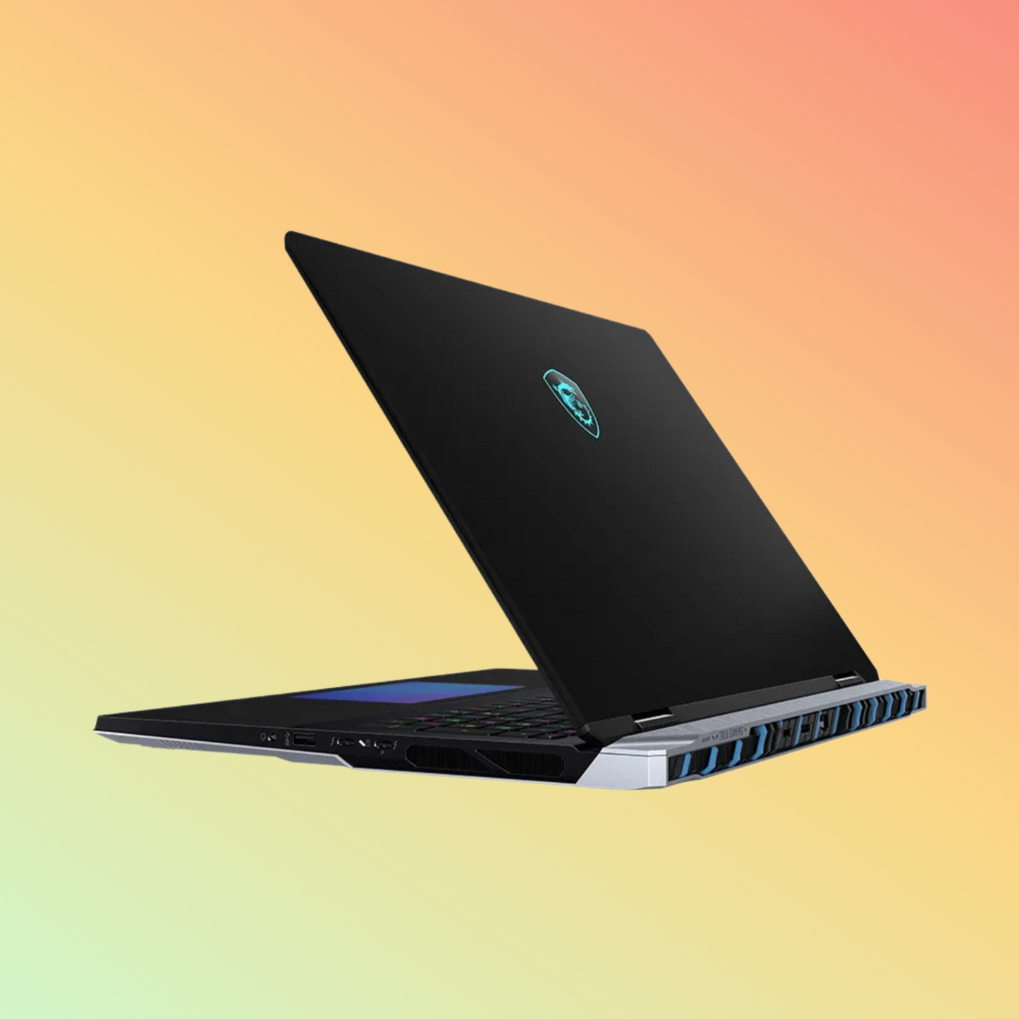 MSI TITAN 18 HX A14VIG, INTEL i9-14900HX 128GB RAM 4TB SSD CORE BLACK